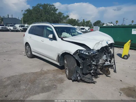 2020 BMW X7 xDrive40i