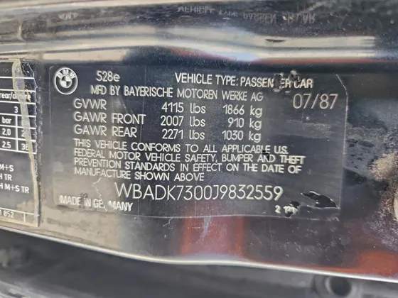 1988 BMW 528 - 533 - 633 - 733 528E