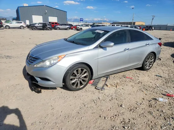 2013 Hyundai Sonata SE
