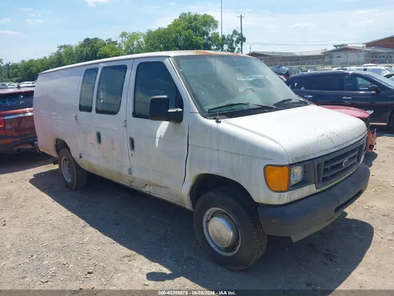 2004 Ford Econoline Cargo Van COMMERCIAL/RECREATIONAL