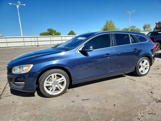 2015 Volvo V60 T5 Premier
