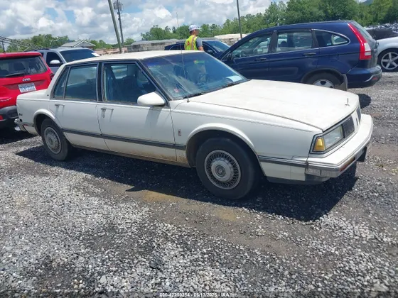 1988 Oldsmobile Delta 88 ROYALE