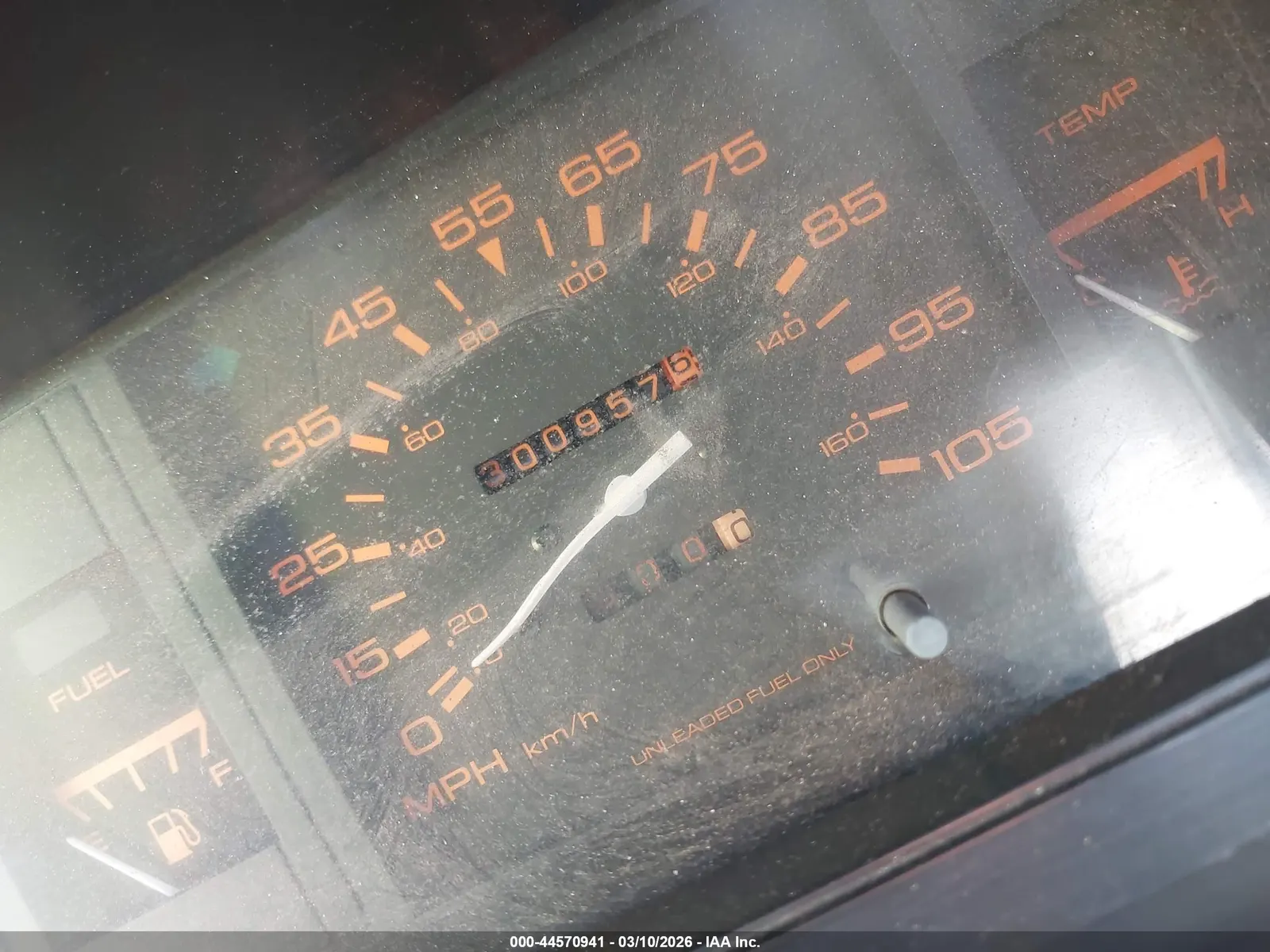 1987 Nissan Hardbody King Cab 2WD KING CAB