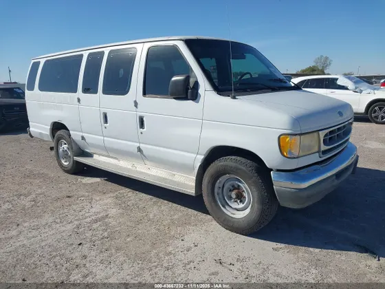 1997 Ford Club Wagon XL
