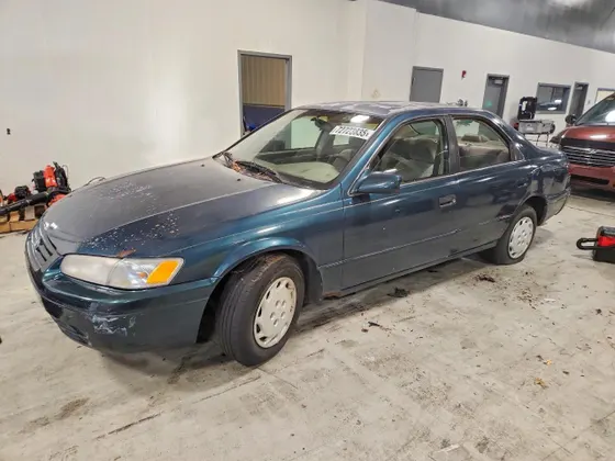 1997 Toyota Camry LE