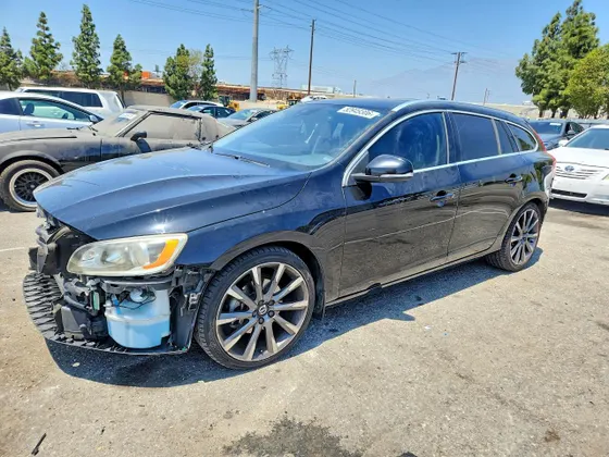 2015 Volvo V60 T5 Drive-E Premier
