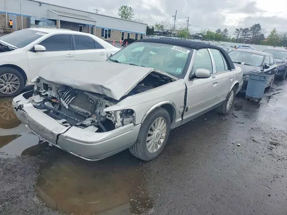 2010 Mercury Grand Marquis LS