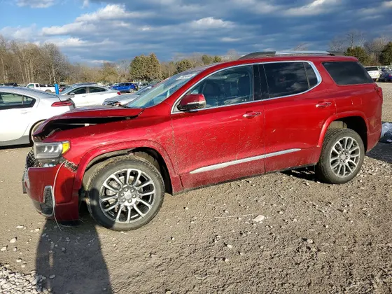 2023 GMC Acadia Denali