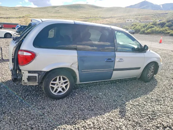 2006 Chrysler Town & Country SWB TOWN & COUNTRY