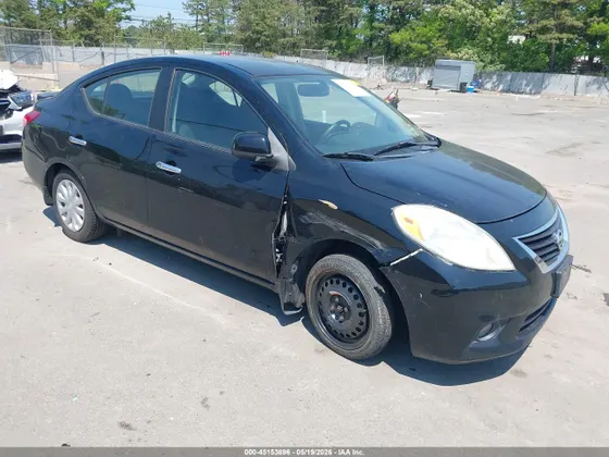 2013 Nissan Versa SL