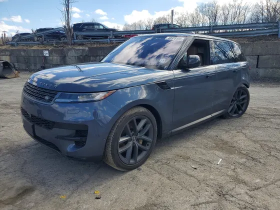 2023 Land Rover Range Rover Sport SE