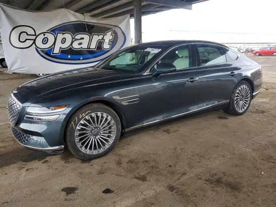 2023 Genesis Electrified G80