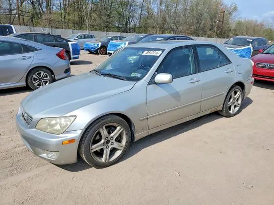 2001 Lexus IS 300