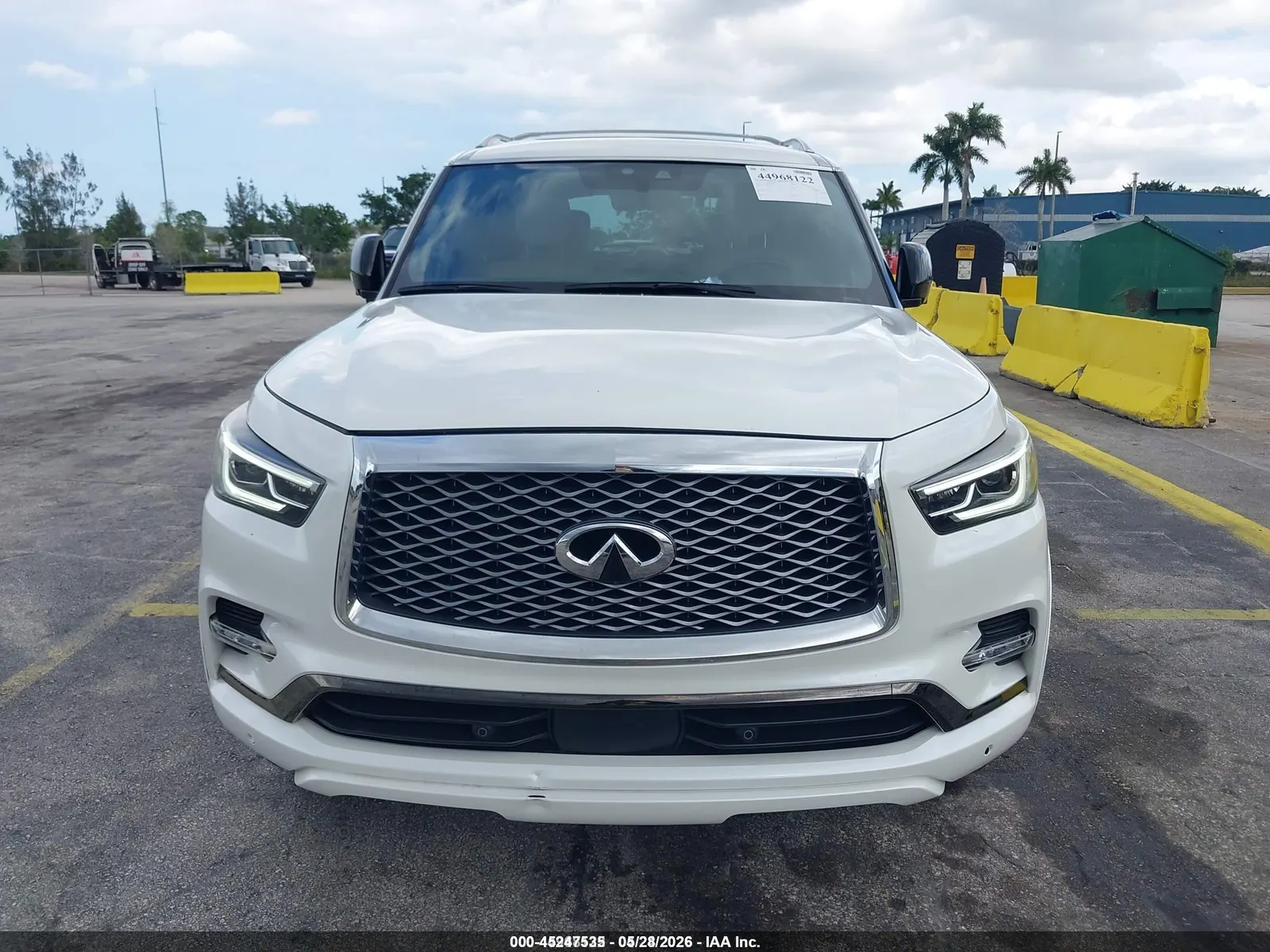 2024 INFINITI QX80 SENSORY
