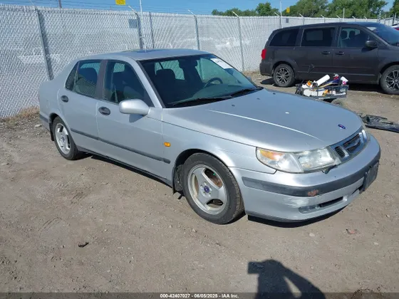 1999 Saab 9-5
