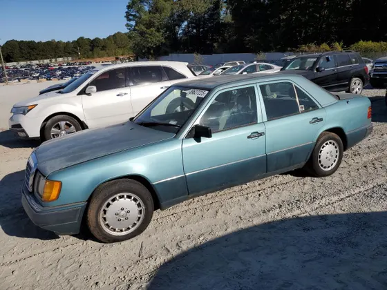 1992 Mercedes-Benz 260 Series 300