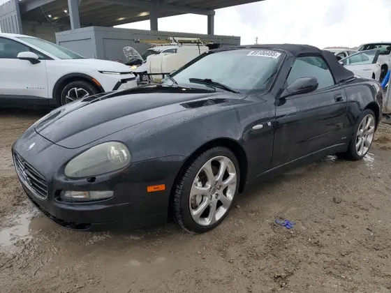 2005 Maserati SPYDER CAMBIOCORSA