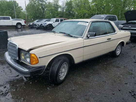 1979 Mercedes-Benz C C 300