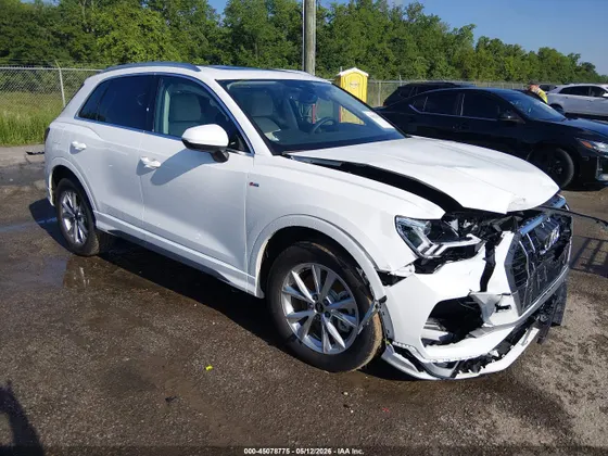 2025 Audi Q3 S line Premium