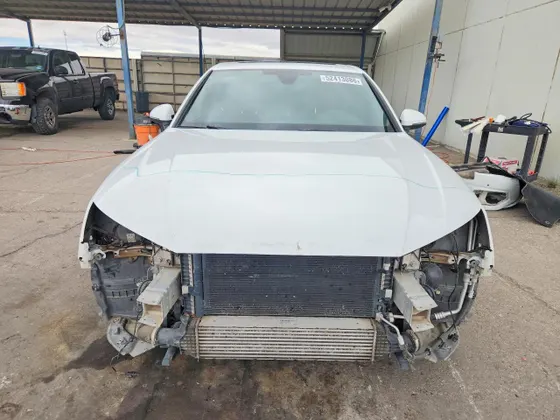 2022 Audi A4 Sedan Premium