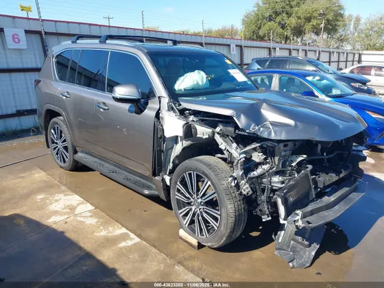 2024 Lexus LX LX 600 Luxury