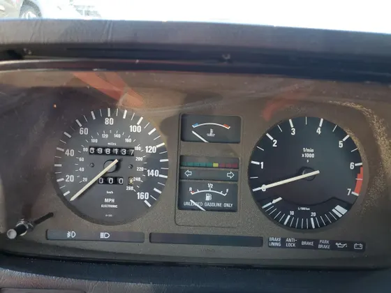 1985 BMW 524 - 528 - 535 - 635 - 735 735I