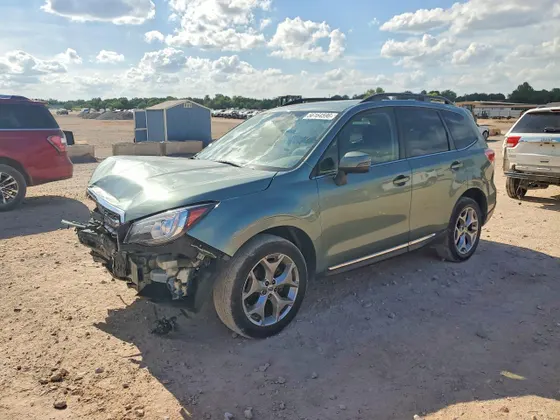 2018 Subaru Forester Touring