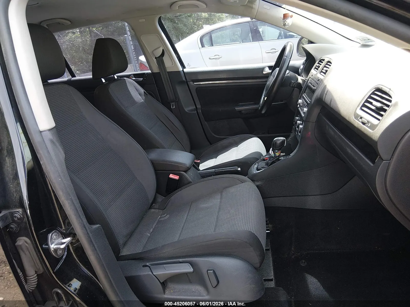 2014 Volkswagen Jetta SportWagen S
