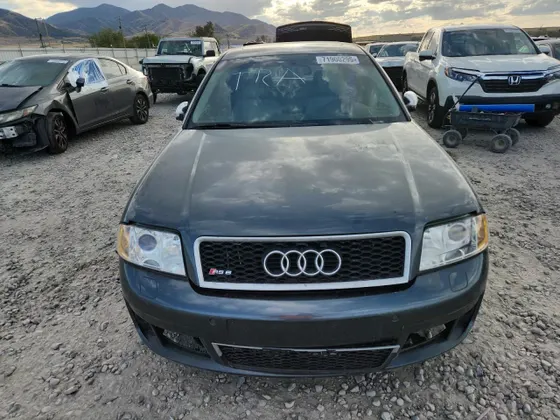 2003 Audi RS 6 RS6