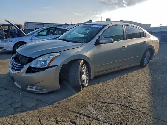 2010 Nissan Altima 2.5 S