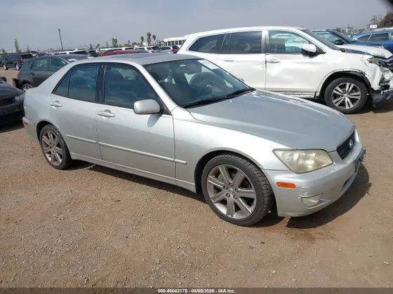 2002 Lexus IS 300