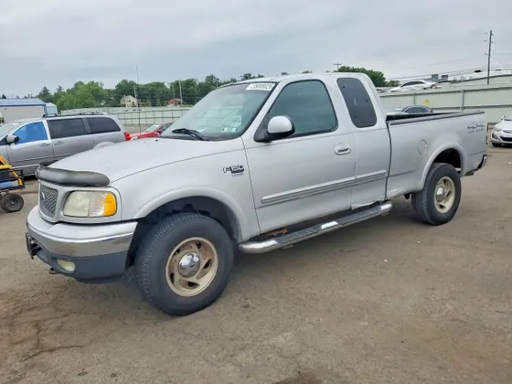 2000 Ford F-150 XL