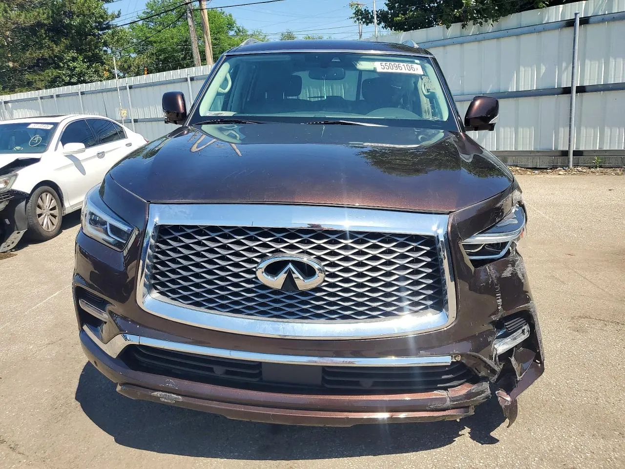 2019 INFINITI QX80 LUXE