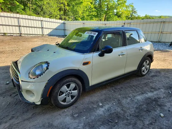 2018 MINI Hardtop 4 Door Cooper