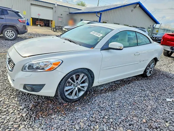 2011 Volvo C70