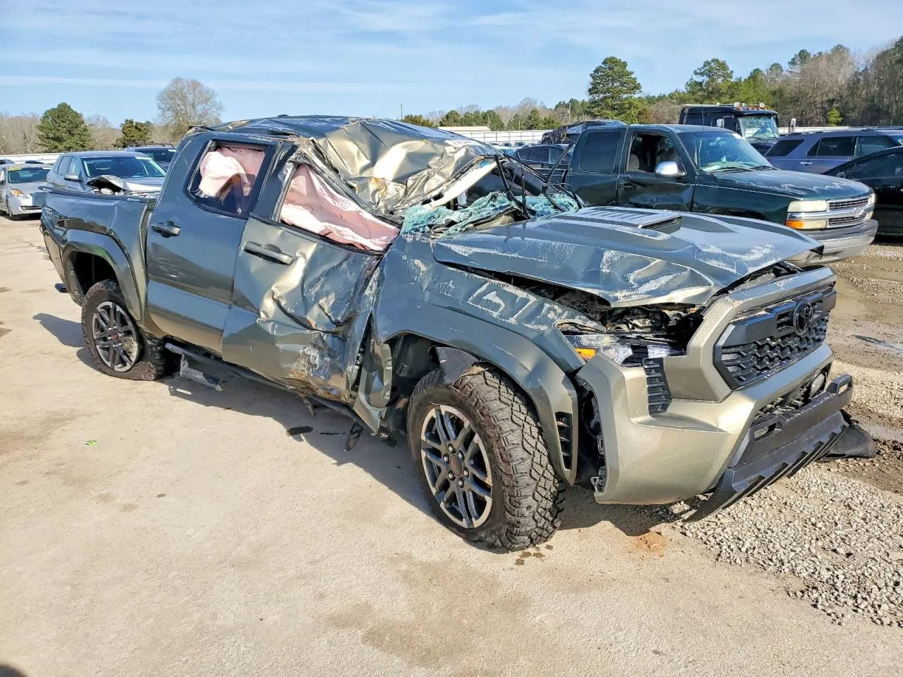 2025 Toyota Tacoma 4WD SR5