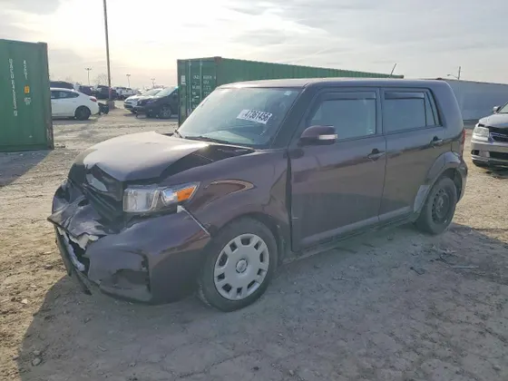 2015 Scion xB