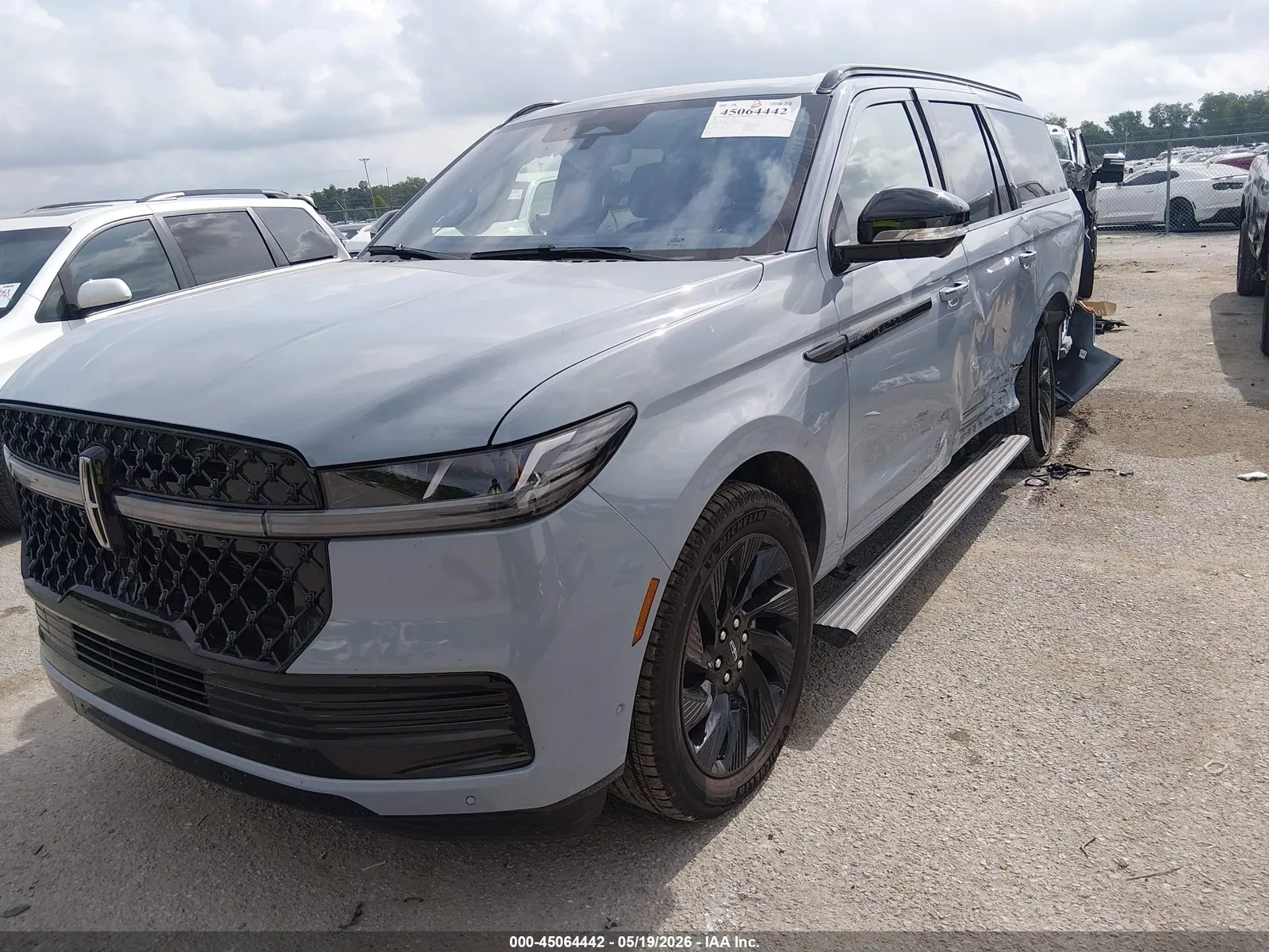 2025 Lincoln Navigator L Reserve