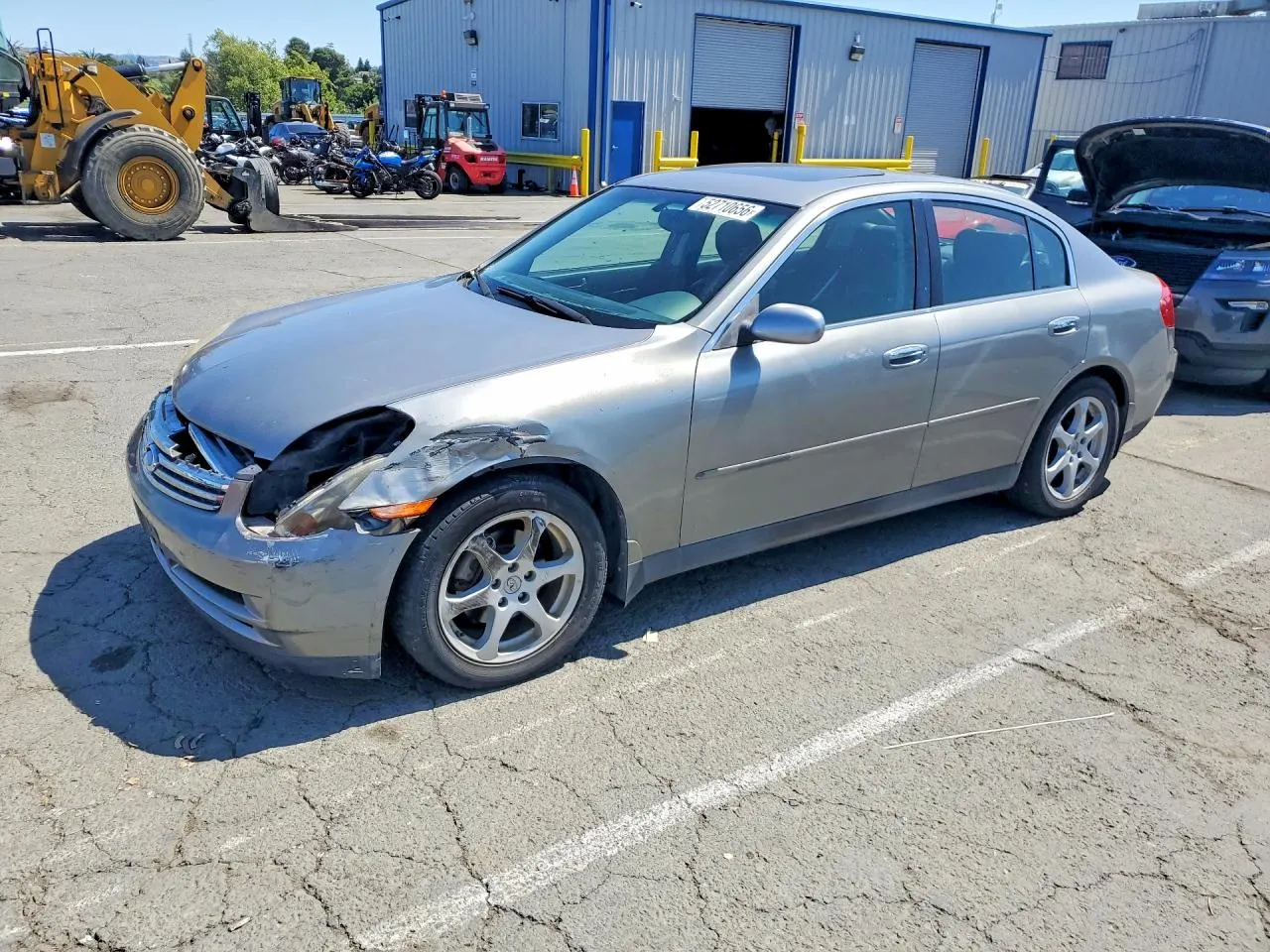 2004 INFINITI G35 Sedan w/Leather