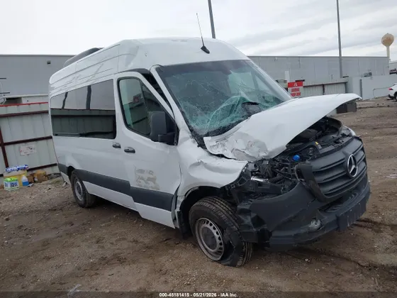 2025 Mercedes-Benz Sprinter Passenger Van STANDARD ROOF 4-CYL DIESEL