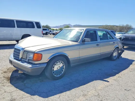 1989 Mercedes-Benz 420 Series 420SEL