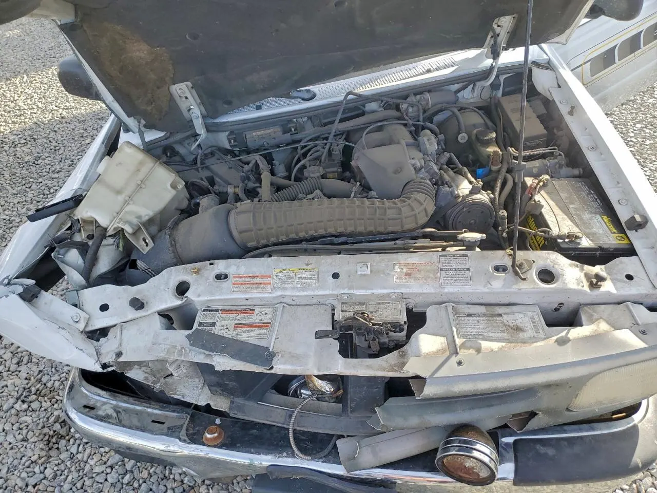 1996 Mazda B-Series 4WD Truck LE