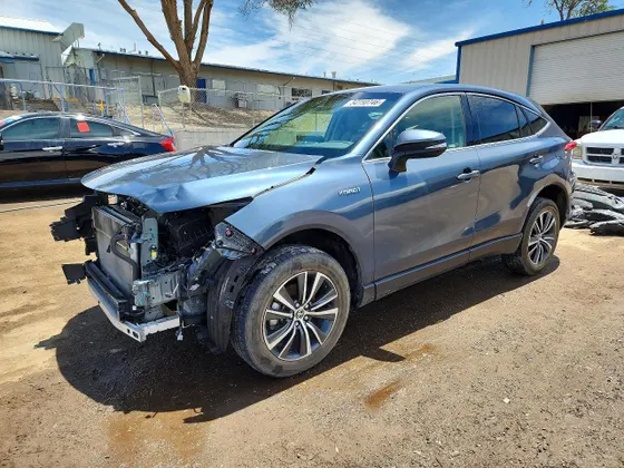 2021 Toyota Venza XLE