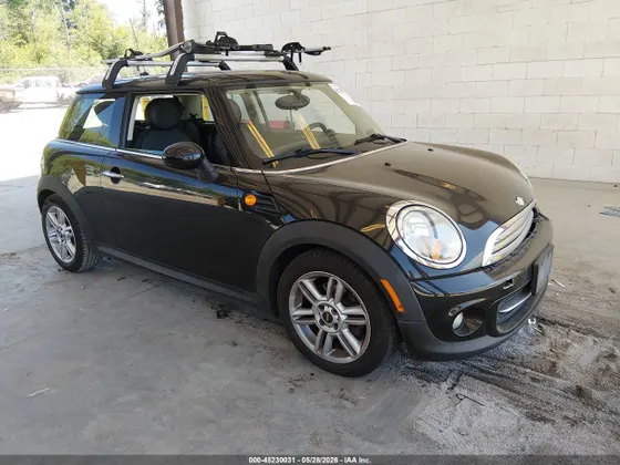 2012 MINI Cooper Hardtop