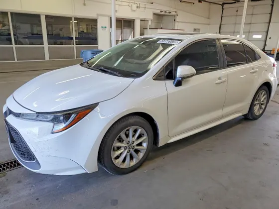 2020 Toyota Corolla XLE