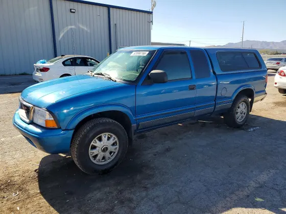 2002 GMC Sonoma SLS