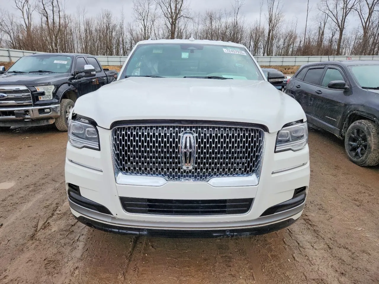 2023 Lincoln Navigator Standard