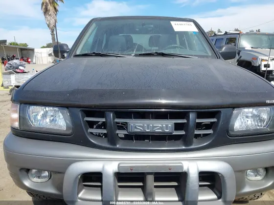 2001 Isuzu Rodeo Sport S 3.2L V6 HARD TOP/S 3.2L V6 SOFT TOP