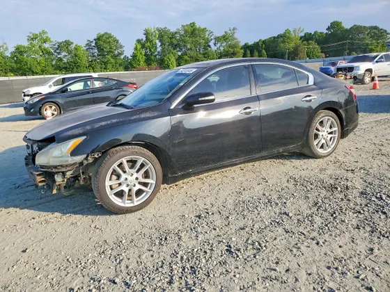 2010 Nissan Maxima 3.5 SV