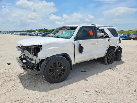 2018 Toyota 4Runner SR5 Premium
